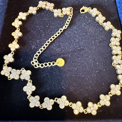 Steel necklace with zircon like new, gold color