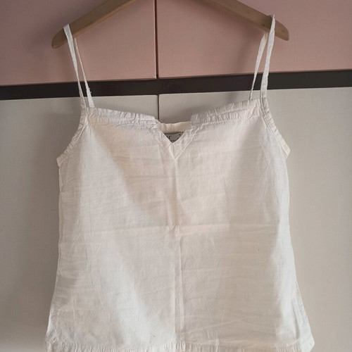 White cotton t-shirt like new, size XS