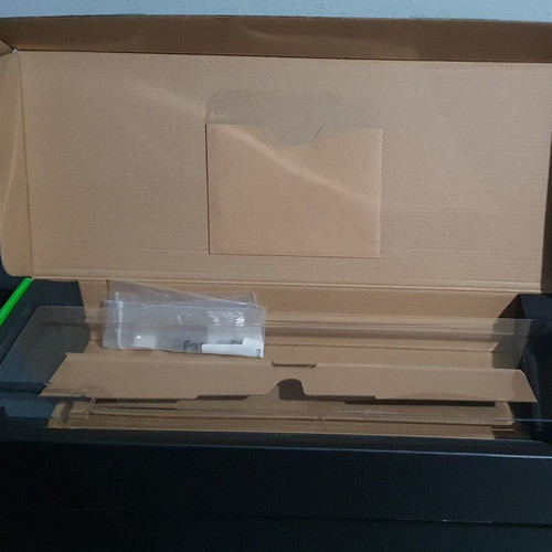 Razer Blackwidow V3 box like new