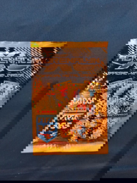 1 Σφραγισμενο Φακελακι PANINI FIFA 365 ADRENALYN XL Official Metal Cards 2019