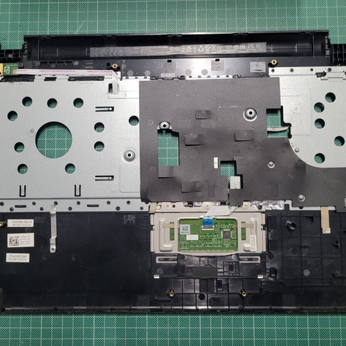 Dell Inspiron 15 Cover C with Touchpad and Power Button like new