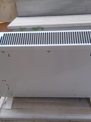 Delonghi Thermopompos 2000W like new, floor and wall mount