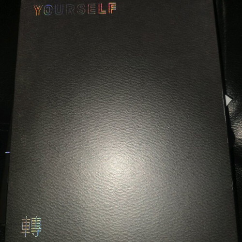 BTS Love Yourself Tear album like new, kpop