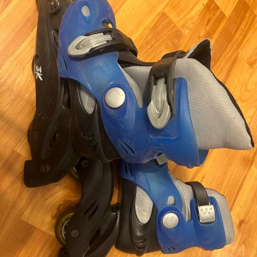 Roller Skates Athlopaidias adjustable size 30-33 like new