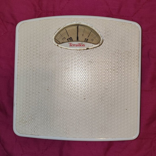Vintage Terraillon mechanical bathroom scale used