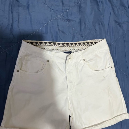 White denim shorts like new, size large