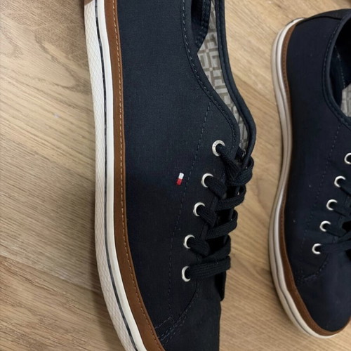 Tommy Hilfiger women's shoes like new, size 41