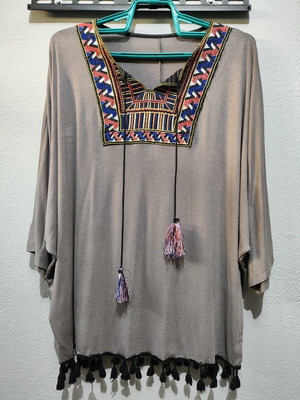 Boho blouse gray-beige with colorful embroidery and tassels like new