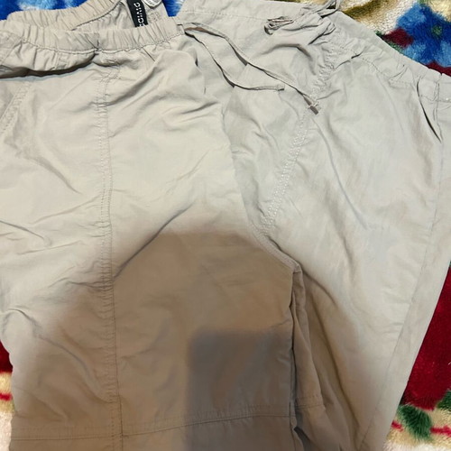 Clothing set like new with shirt and pants