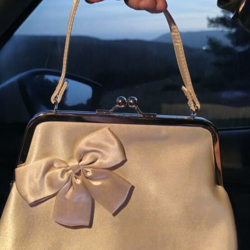 Avon vintage satin evening bag new, ecru with bow
