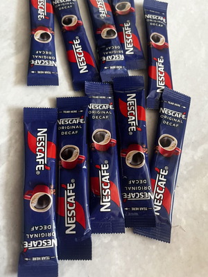 Nescafé Original Decaf φακελάκια στιγμιαίου καφέ, πακέτο 10