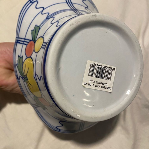 Ornament pot basket like new