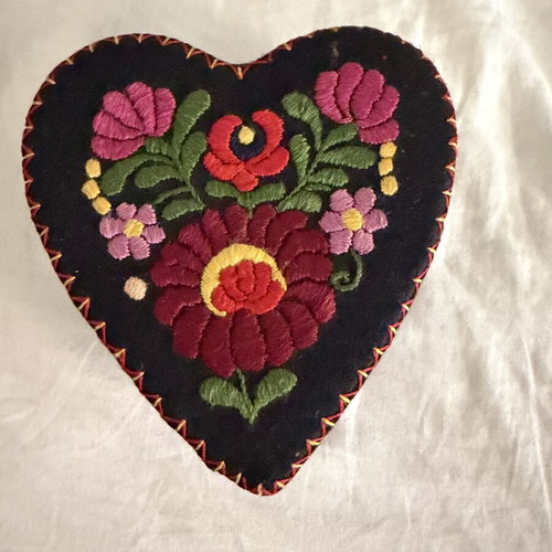 Vintage embroidered heart box used, handmade