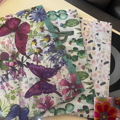 Folders used, pack of 26 with two smaller as gift