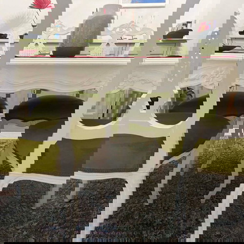 Ξύλινη τραπεζαρία μεταχειρισμένη με 6 καρέκλες