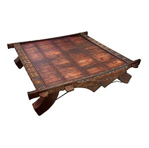 Τραπέζι με Αρχαίο Ινδικό Σχέδιο  -  Indian Teak and Metal Rajasthan Coffee Table