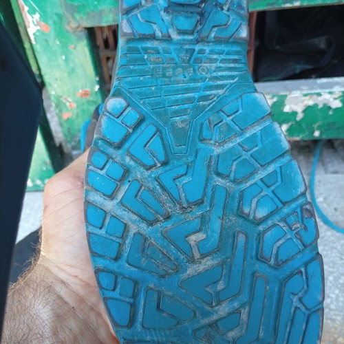 Safety Boots ESD size 42 used with anti-slip sole