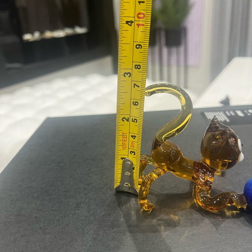 Glass cat miniature like new, handmade with details