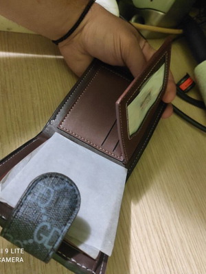 Πορτοφόλι Gucci καινούριο, κόκκινο και πράσινο