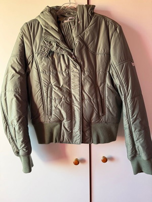 Champion khaki short jacket with hood size M like new