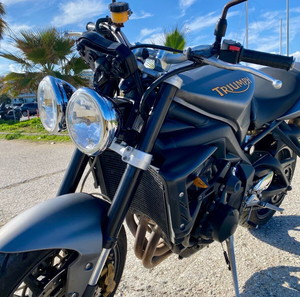 Triumph Street Triple 675 R 2009