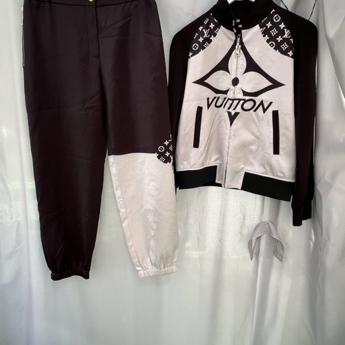 Louis Vuitton sports set used, size L, black and white