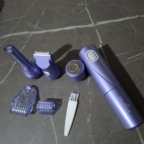 Wilkinson Sword Intuition 4-in-1 Perfect Finish Trimmer new, complete set