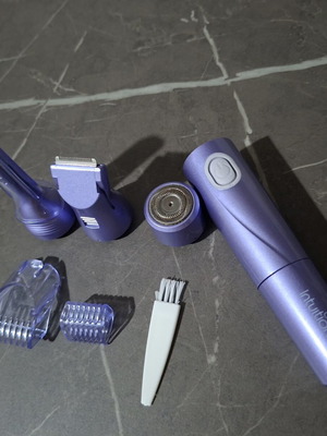 Wilkinson Sword Intuition 4-in-1 Perfect Finish Trimmer new, complete set