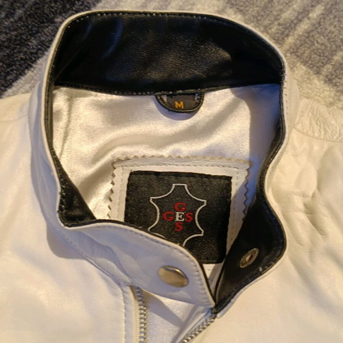 G&G Leather Jacket Medium like new, white