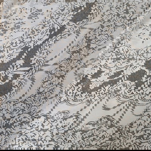 Κουβέρτα λεπτή μπεζ καινούργια, διαστάσεις 2,30×1,85μ.