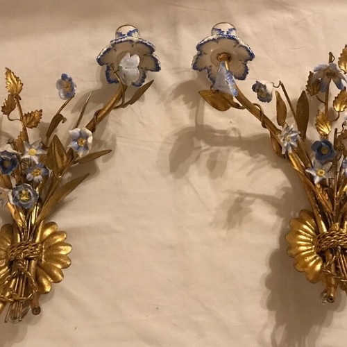 Antique wall lights used, set of 2 with porcelain flowers