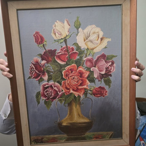Painting beautiful vintage bouquet like new