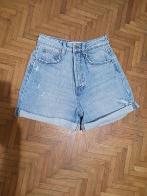 Stradivarius denim shorts size 32 used, blue