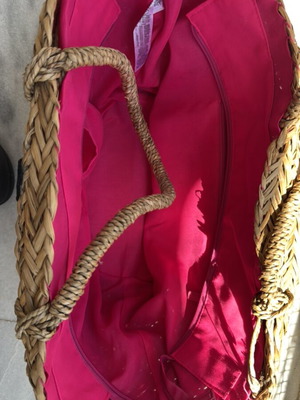 Carpisa beach bag like new with zipper and small pockets