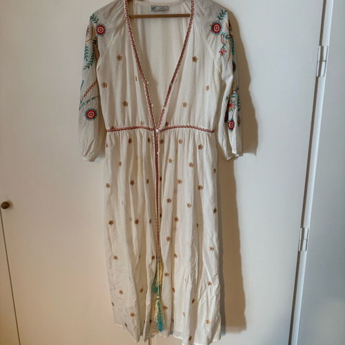 sachin and babi light blue dress ZARA Trafaluc collection tweed suit