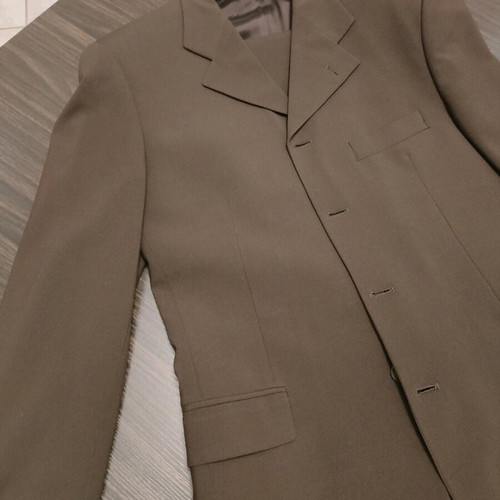 Figlio d' Angelo suit used, size Large, brown