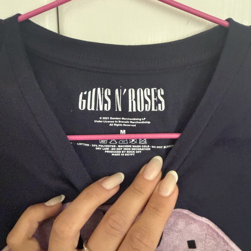 Guns N’ Roses Cropped T-shirt like new, size M, blue