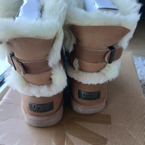Ugg boots authentic used, size 39