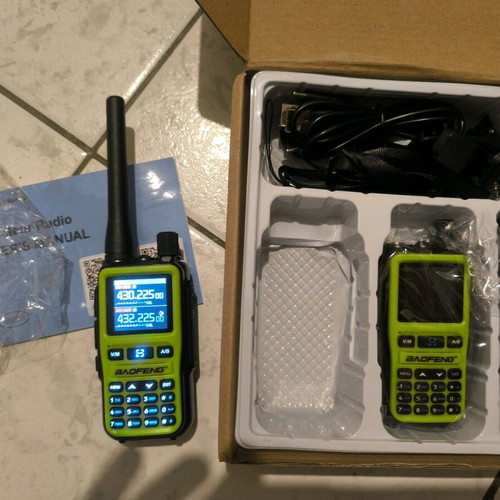 Baofeng UV-5R mini transceiver new, upgraded version