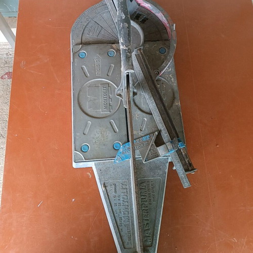Montolit Masterpiuma tile cutter used, cutting length 52cm