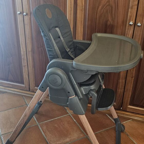 Maxi Cosi Minla high chair used