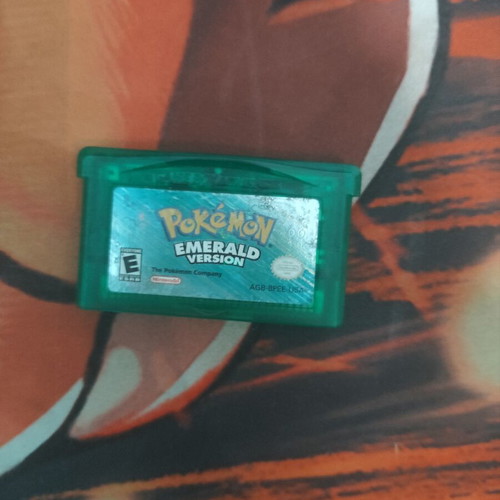 Pokemon Emerald American Version like new