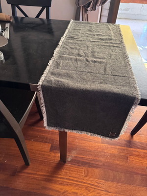 Table runners gray, pack of 2, like new