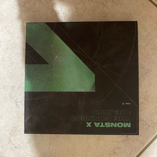 Monsta X The Connect:Deja Vu Ver.2 CD like new, pop