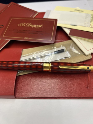 S.T. Dupont Vertigo Ballpoint Pen Olympio Series new with leather pouch
