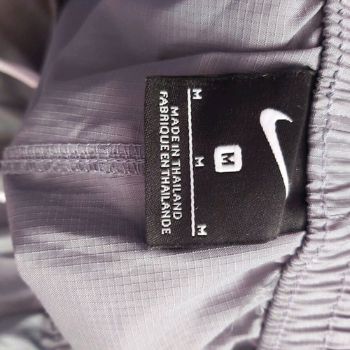 Nike Kyrie Irving sports shorts like new, size Medium, gray