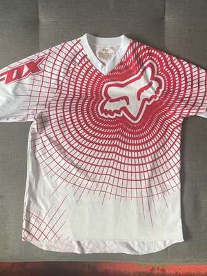 Fox T-Shirts size Medium like new