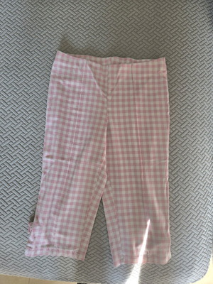 H&M pants used for 9 years old, size 134 cm