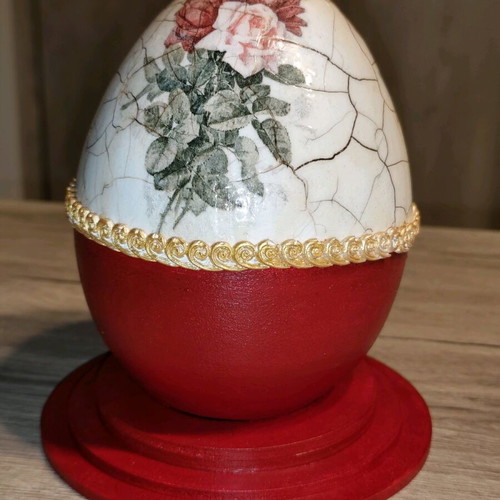Handmade decorative egg with decoupage and craquelé technique new