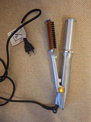 InStyler Style Rotating Hot Iron Hair Styler silver, like new